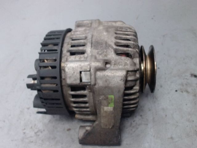 CARÉNAGE PRISE AIR Gauche GILERA RUNNER VXR 200 2002 2004 M240 EUR 28 CARÉNAGE PRISE AIR Gauche GILERA RUNNER VXR 200 2002 2004 M240 EUR 28