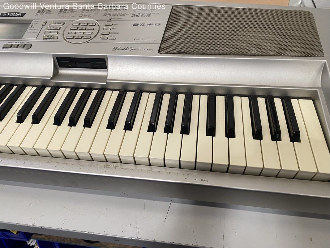 Yamaha Portable Grand DGX-500 88-Key Digital Piano | eBay