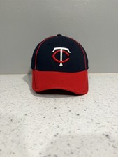 Minnesota Twins Mens Hat Cap Navy Red Flex S/M New Era 39Thirty Baseball MLB