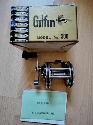 Moulinet Gilfin modèle 300 avec boite d'origine - Photo 1/4