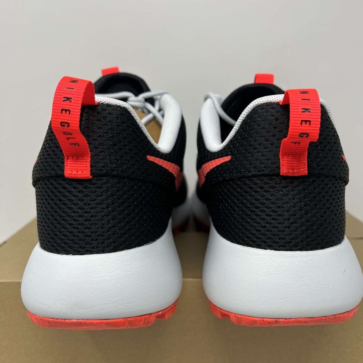 Nike Roshe Men display picture 1