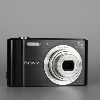 Sony Cybershot DSC-W800 20,1MP digitale Kompaktkamera schwarz, Hülle - generalüberholt