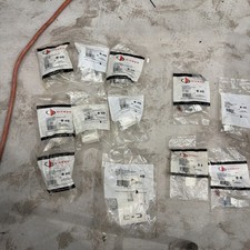 Cat 5 SIEMON Qty 7-2 Port Angle Jacks Qty 4-1 Port Jacks And A 1 -port Plate