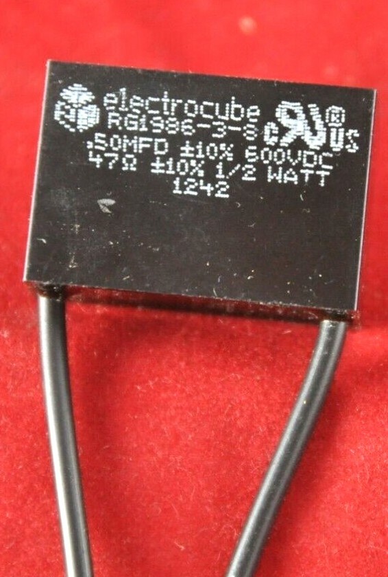 4 ea. Electrocube RG198638 0.5 MFD 47 ohms 1/2 W 200 VAC 125 VDC RC