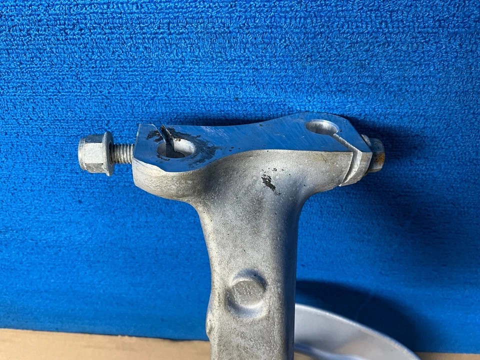 AUDI A5 QUATTRO 2018-2021 eje delantero izquierdo lado del conductor buje nudillo fabricante de equipos originales 66 k Foto 3 de 4