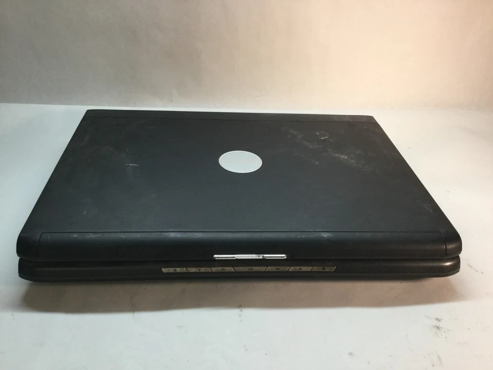 Dell Vostro 1500 15" Laptop Intel Core 2 Duo -DOES NOT POWER -MZ - Image 2 of 4