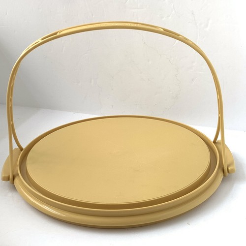 TUPPERWARE Harvest Gold Cake Carrier Holder Handle 624-28 Lid 684-1 Base 683-8 - Picture 8 of 13