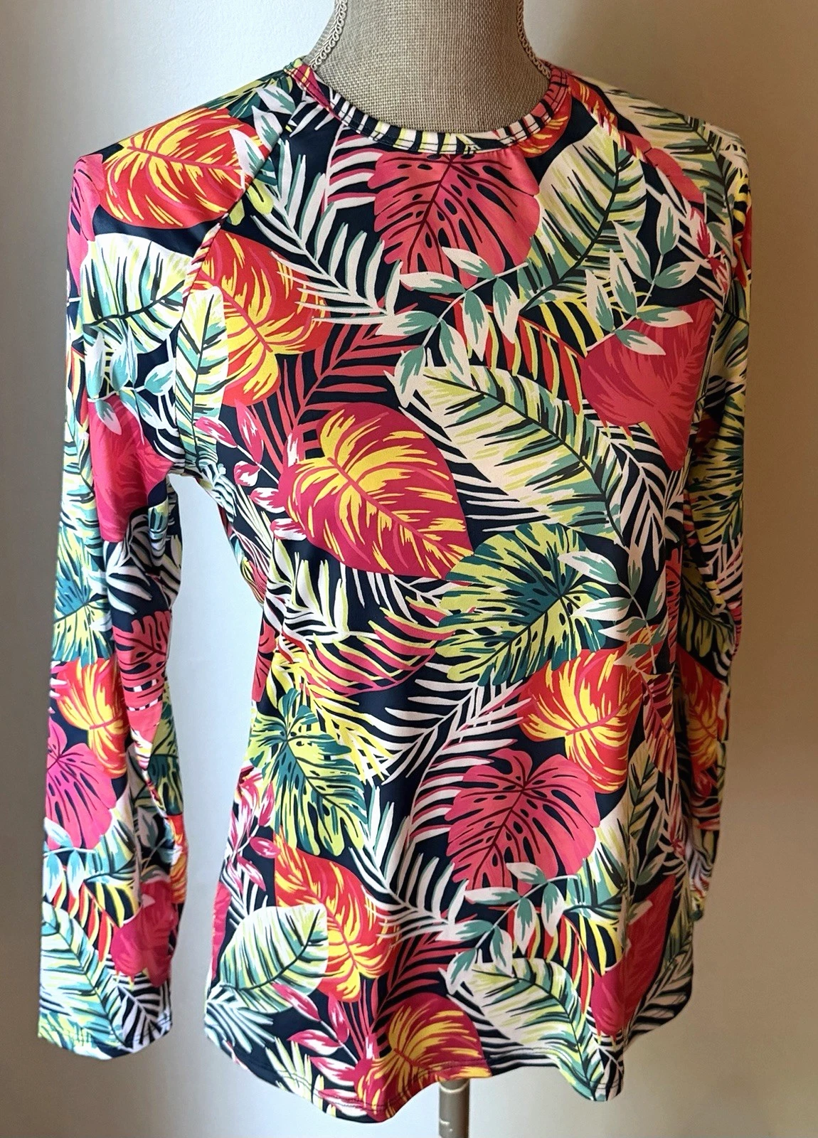 Caribbean Joe Women's Sz L UPF 30 Cover Up Shirt Long Sleeve Tropical Pattern