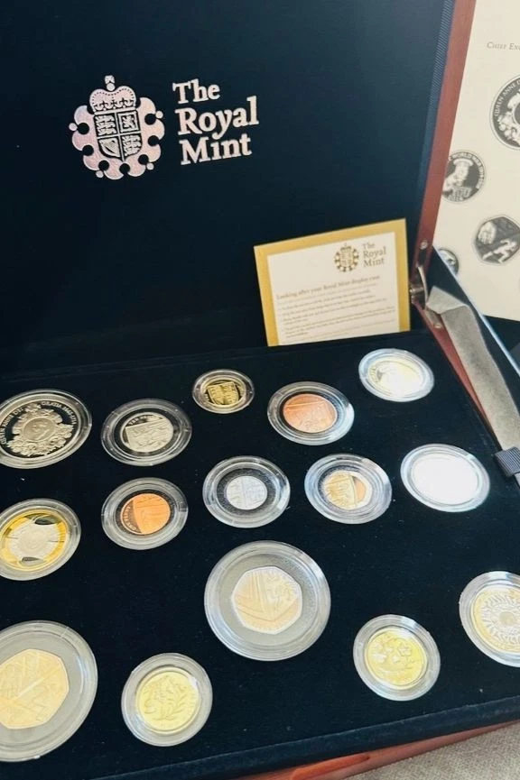 **GB Proof Sets galore from 1980's to 2000's, silver coins from 1p to £5 **
