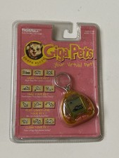 Vintage Tiger Electronics Giga Pets/Your Virtual Pet/Compu Kitty