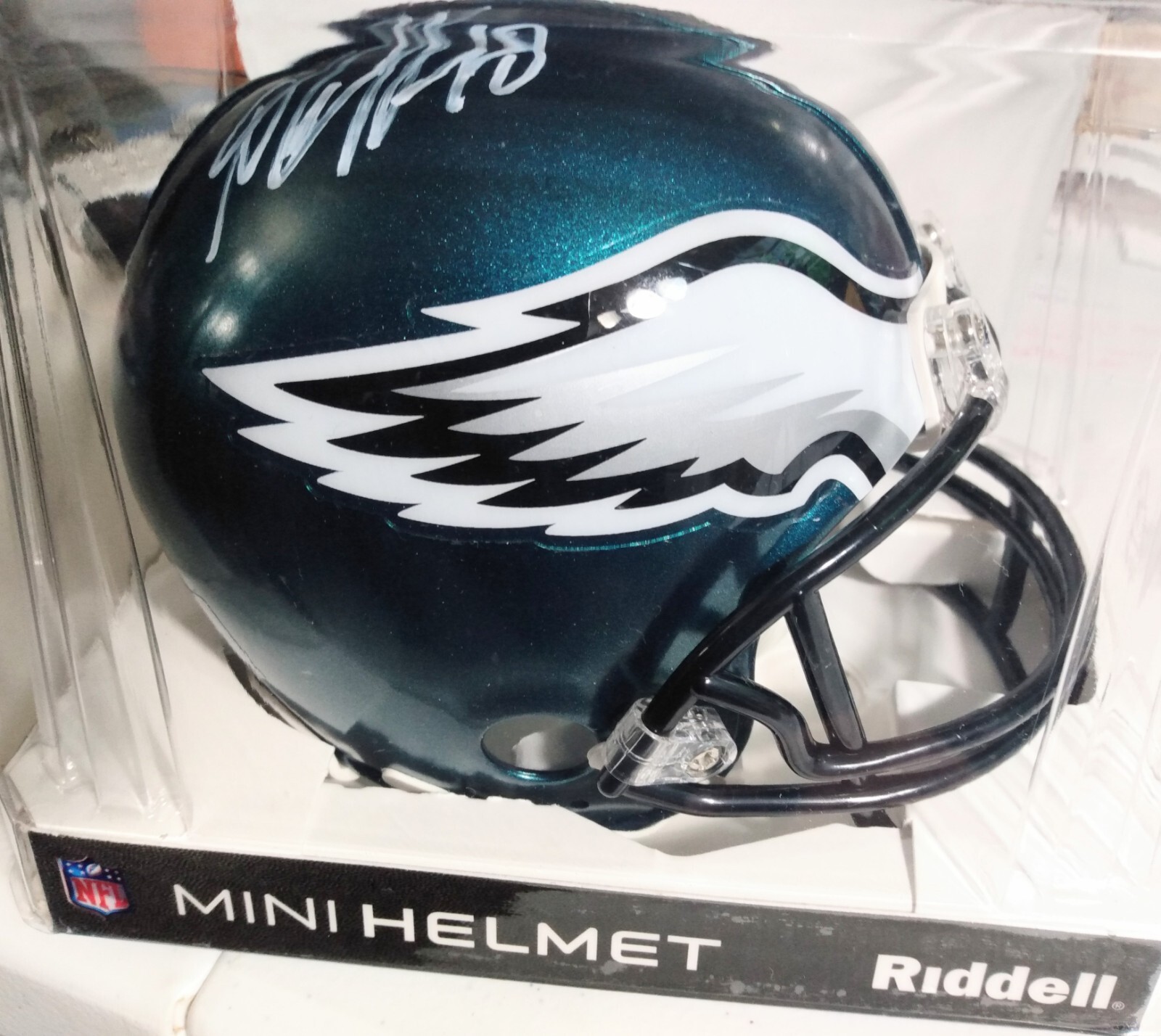 PHILADELPHIA EAGLES RIDDELL MINI HELMET SIGNEDBY DESEAN JACKSON AUTO 3X