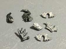 A22642 WARHAMMER 40K TYRANIDS METAL BITS LOT OOP TYRANT VENTS LEG ARM GW