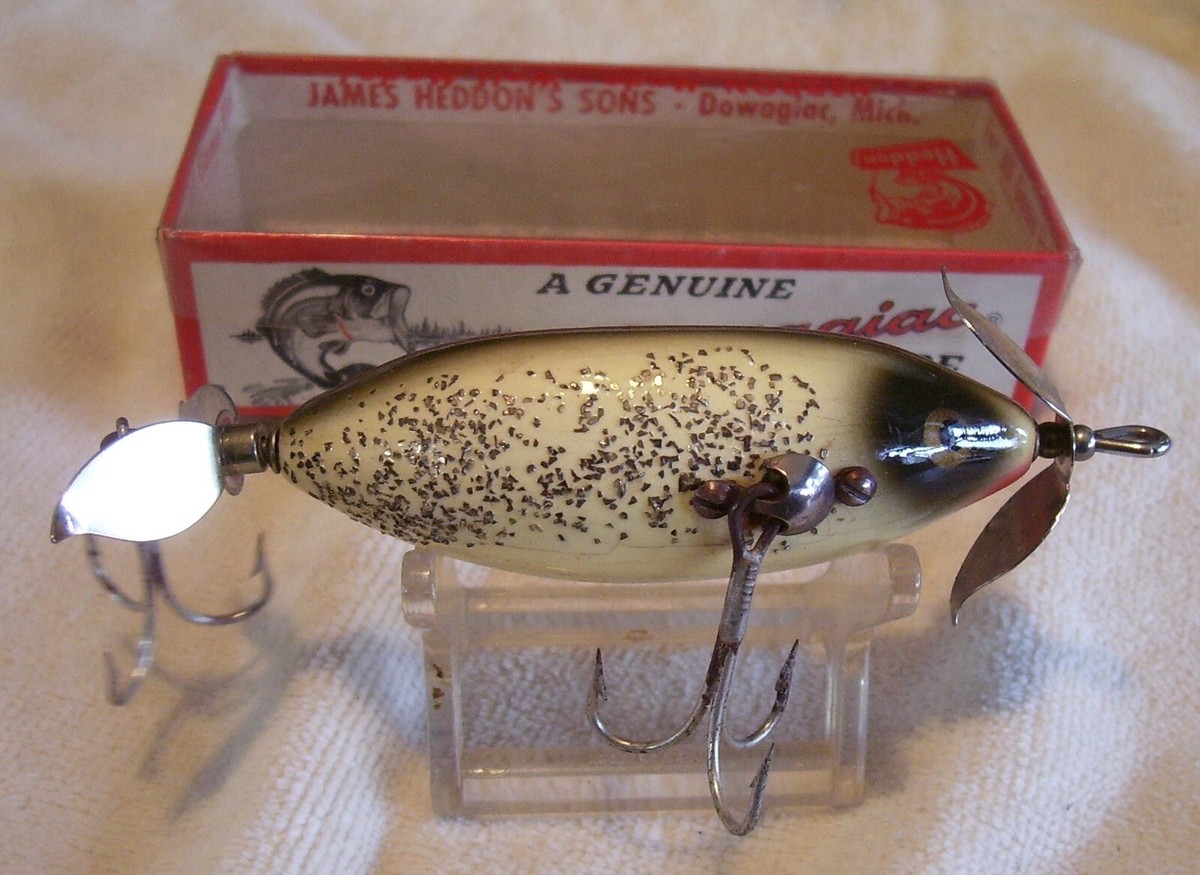 041824 VINTAGE HEDDON 140 SS WOUNDED MINNOW WOOD LURE 3 041824 VINTAGE HEDDON 140 SS WOUNDED MINNOW WOOD LURE 3