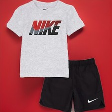 Nike Boys Short Sleeve Logo T-Shirt  Solid Microfiber Shorts Set Size 7