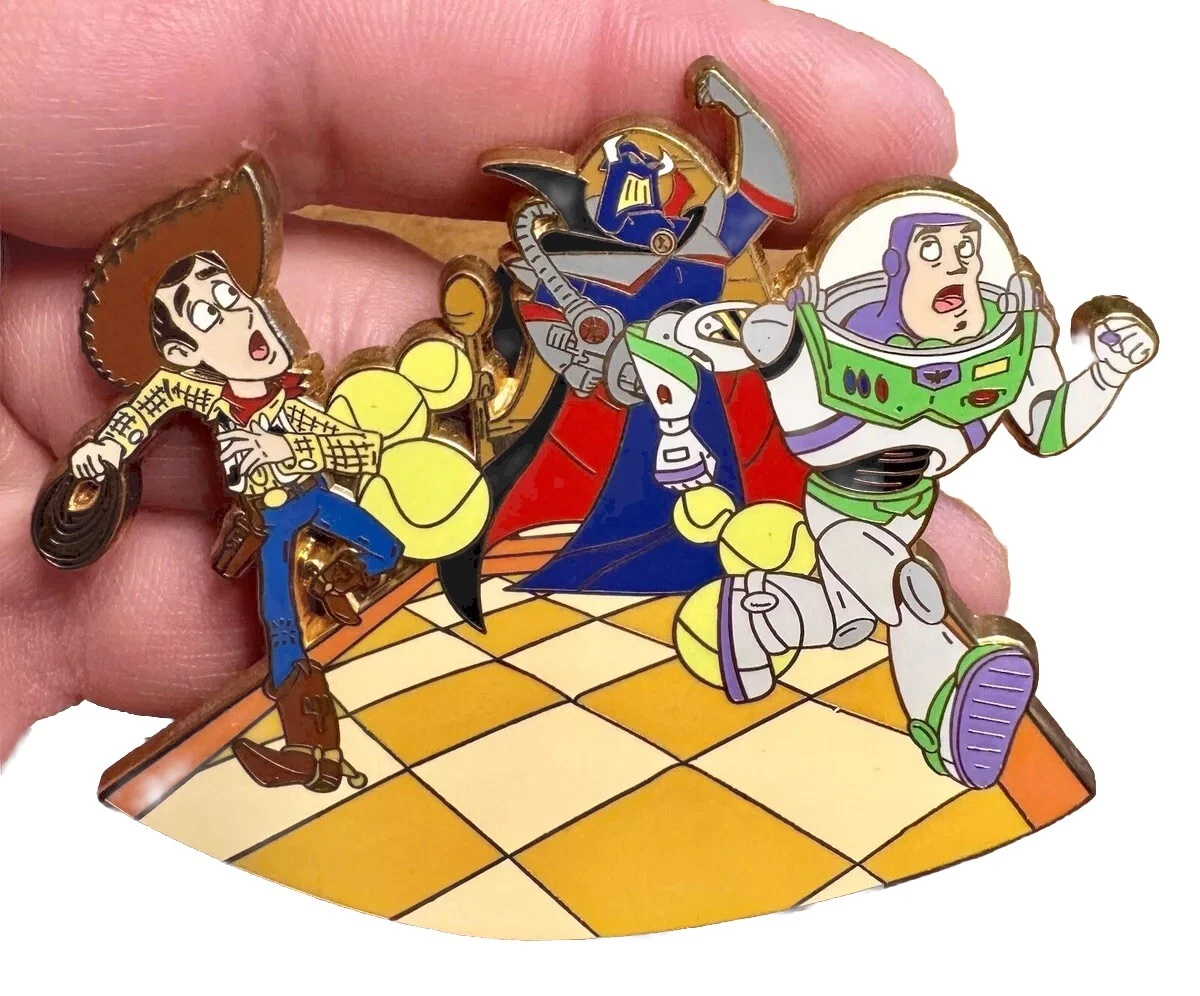 Disney Shopping Toy Story Buzz Woody Zurg Limited Edition LE 500 JUMBO Pin 57282