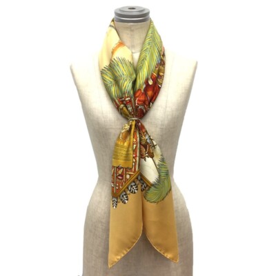 Hermes Vintage Rare scarf Carre 90 GLOIRE d'ALEXANDRE Silk from
