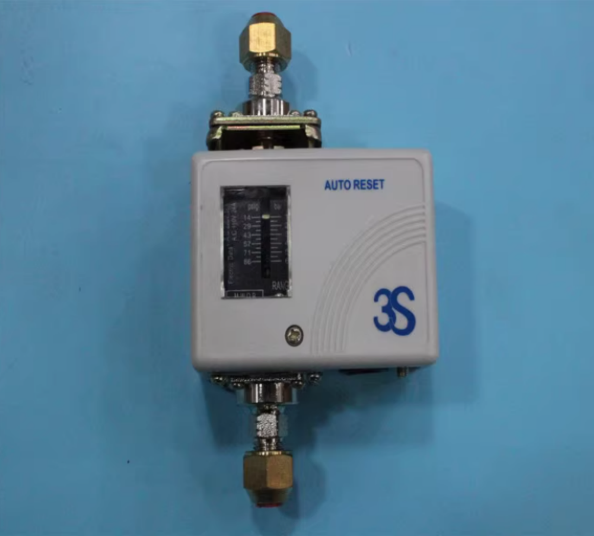 1PC New 3S JC-35CE JC35CE Pressure Control 0.5-3.5Bar In Box Brand