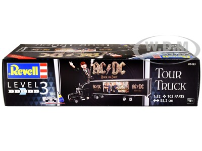 LEVEL 3 MODEL KIT KENWORTH TOUR TRUCK 