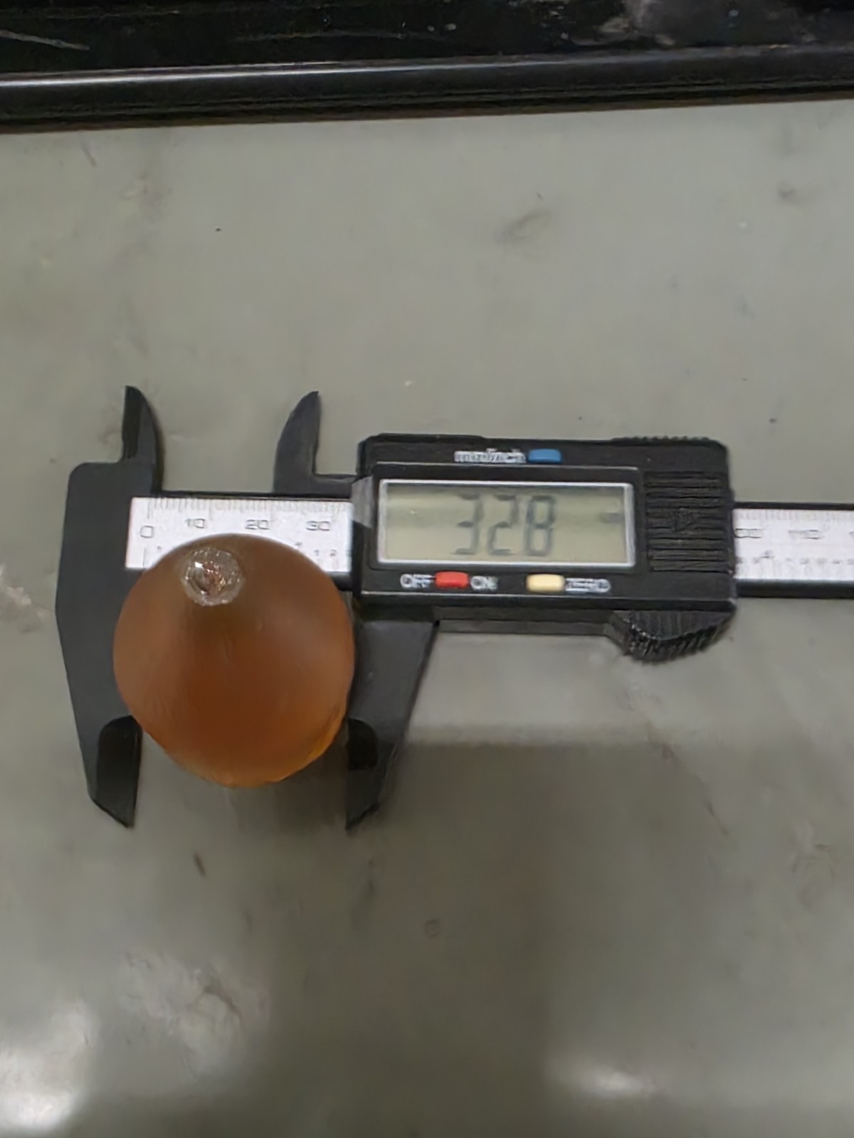 Lab Made Czochrlski Pulled Yellow Yttrium Aluminum Garnet  146+ Gram Facet Rough