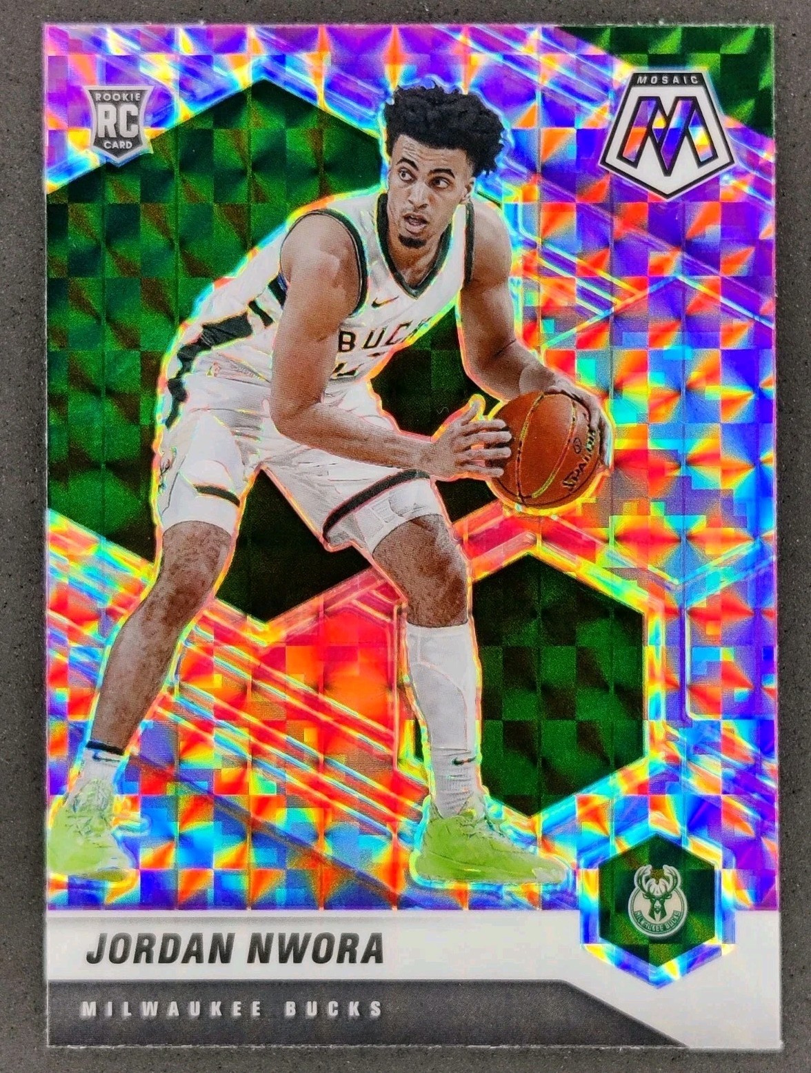 2020-21 Panini Mosaic JORDAN NWORA Rookie Camo Pink #219 Milwaukee Bucks