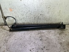 Mercedes-Benz GL X166 2015 Heckklappenstrebe A1668901230 STO51560 Mercedes-Benz GL X166 2015 Heckklappenstrebe A1668901230 STO51560