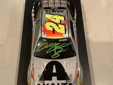 WILLIAM BYRON AUTOGRAPHED 2025 CHEVY CAMARO AXALTA THROWBACK DIECAST  CARD