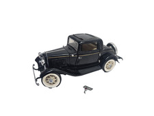 1932 Ford Deuce Coupe Diecast Hot Rod Model with Flames — listing 5