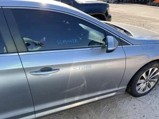 Used Front Right Door Assembly Front fits: 2015 Hyundai Sonata electric VIN 2 5t