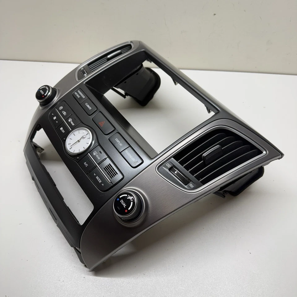 Hyundai Equus 2011-13 panel aire acondicionado calefacción interruptor de clima reloj bisel ventilaciones de aire OEM Foto 3 de 4