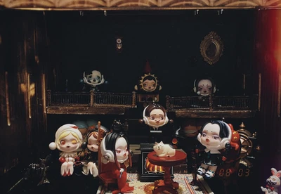 Skullpanda X The Addams Family Series Blind Box Confirmed Figure Toys