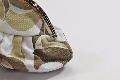 Nixon Jenna & Lina Beige Side Pockets Expandable Bag Purse & Wristlet Combo Set - Picture 14 of 18
