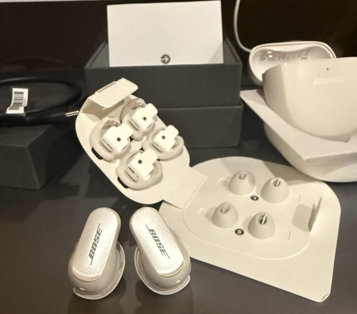 Bose QuietComfort Noise Cancelling Earbuds II - white-image