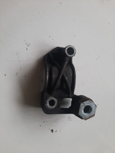 MERCEDES E W211 S211 HALTERUNG STABILISATOR VORNE RECHTS HALTER