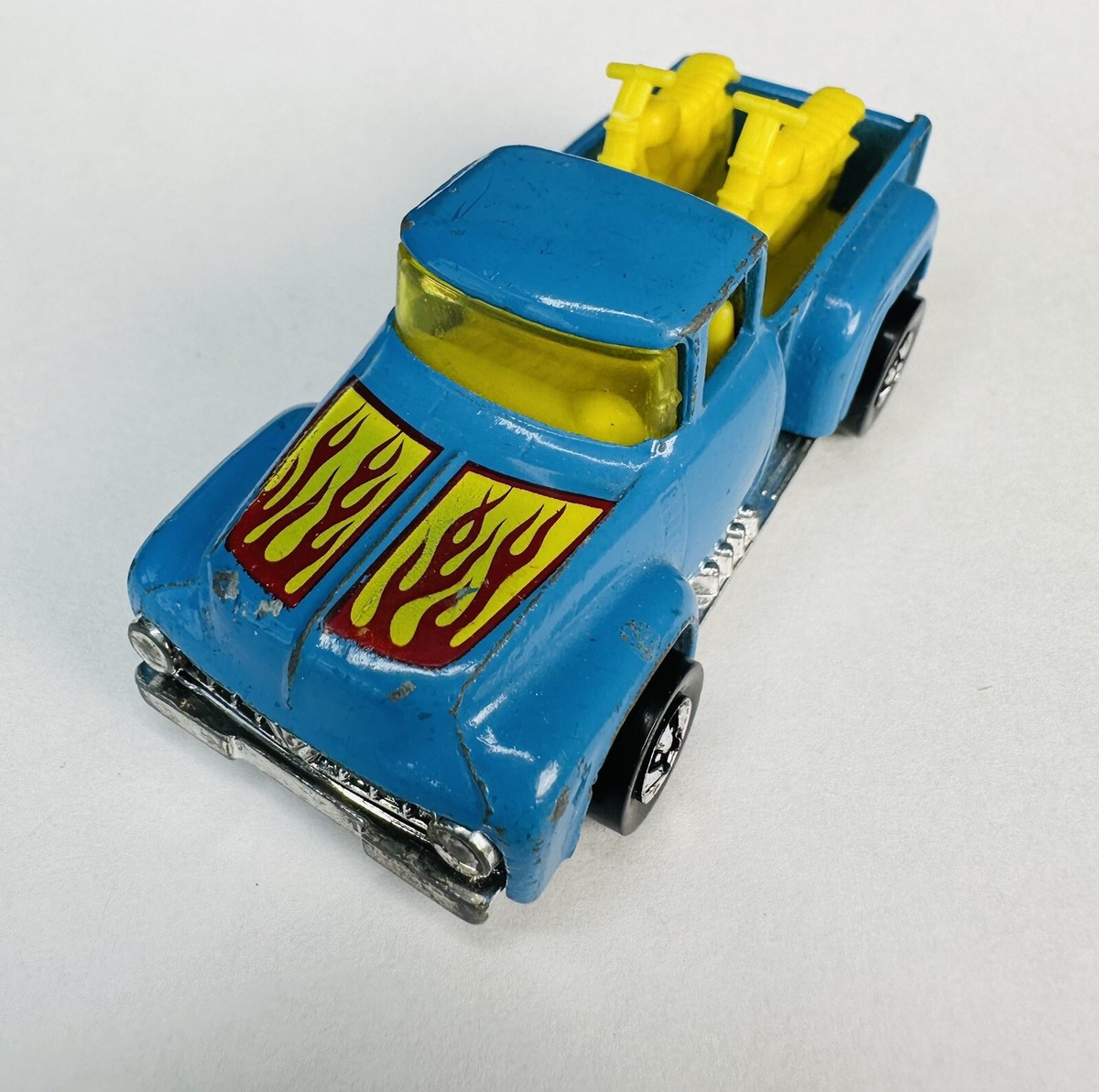 Hot Wheels ハイウェイハウラー 29台 Hot Wheels Blackwall 1977 Hi Tail Hauler w/ Motorcycles | eBay