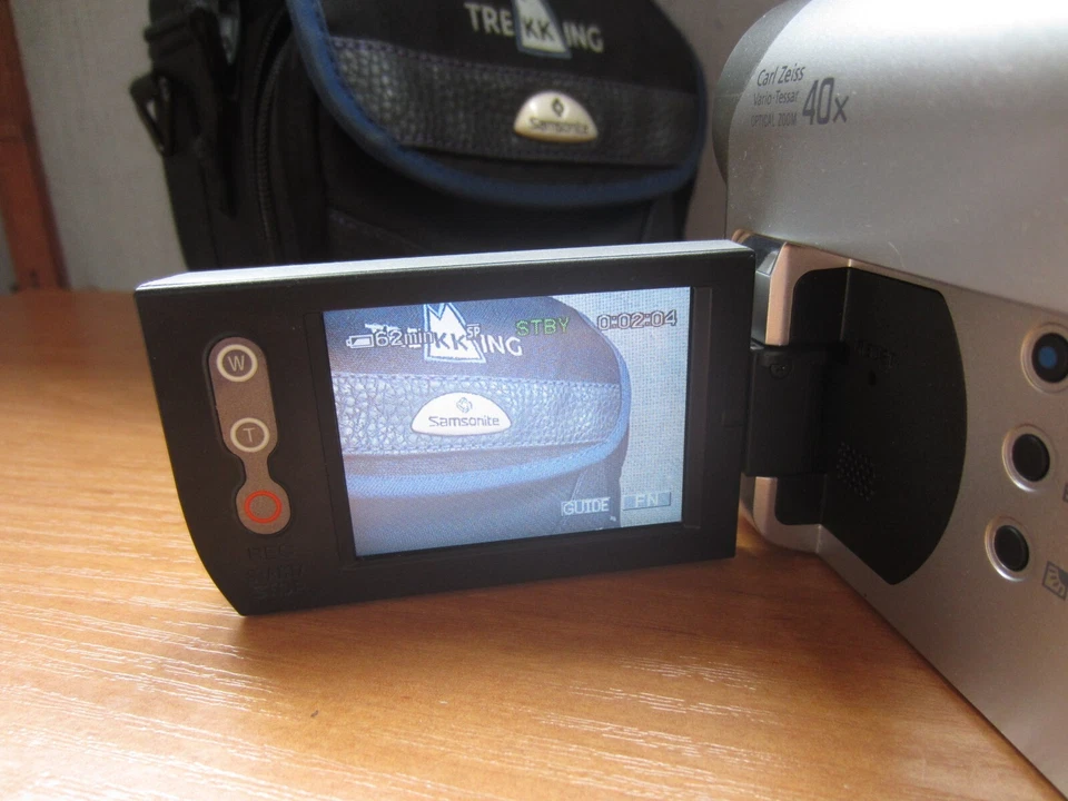 Sony Handycam DCR-HC52E MiniDV Digital Video Camera 40x PAL Silver Case Working - Image 4 of 4