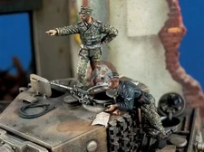 1/35 Scale WWII German Tank Crew Resin Figures Diorama Model Kit NO TANK