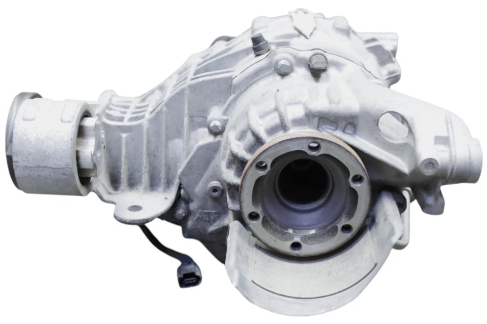 Audi S5 S4 Rear Quattro Torque Vectoring Differential Assembly 2018 - 2024 OEM - Image 2 of 4