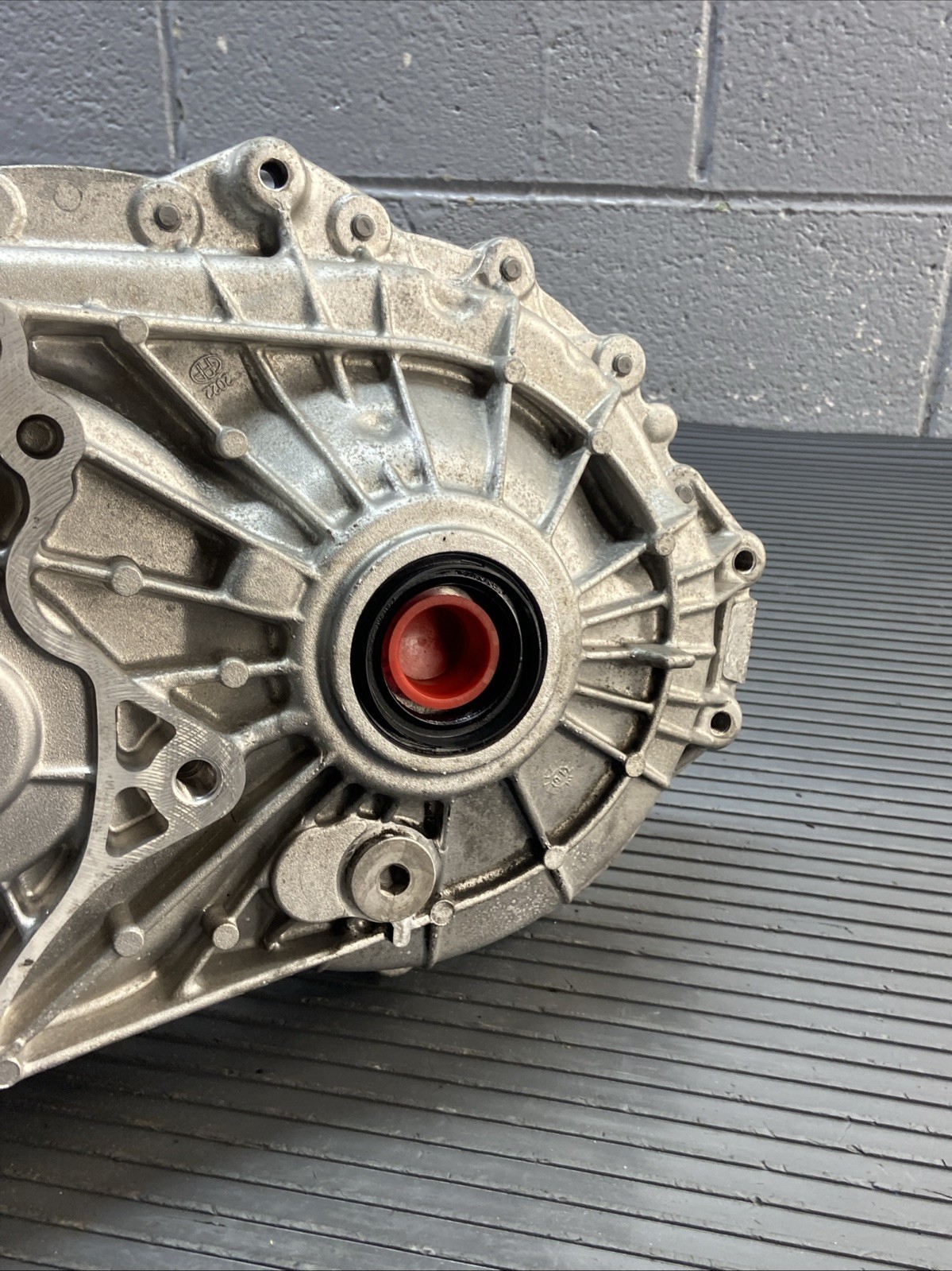 BMW i8 2014-2020 Electric motor