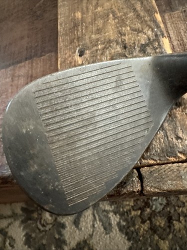 Tommy Armour 845 Black 56* 10* Sand Wedge Left Hand LH Steel Regular 35.5” S SW - Picture 6 of 8