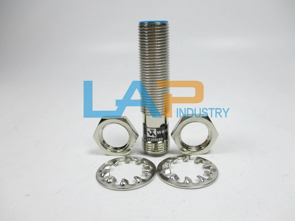 1PCS NEW For Wenglor Proximity switch I12H005 10-30VDC 200mA 4mm - Image 3 of 4