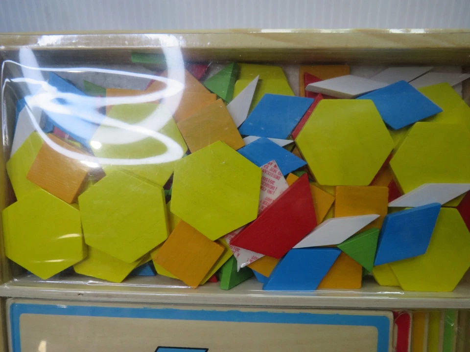 Melissa And Doug Classic Wooden Toy Mosaics Pattern Blocks Shapes Color Scenes - Image 2 of 4