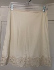 Vintage Women Lingerie: LORRAINE LINGERIE small