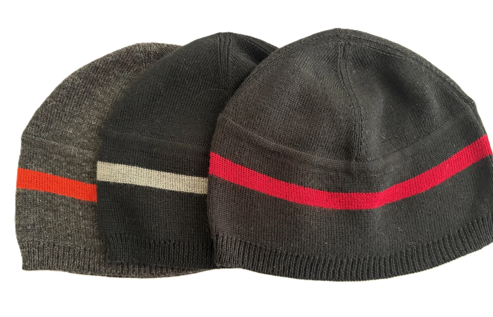 MERINO WOOL 4 KNIT CAPS PCS 3 COLORS