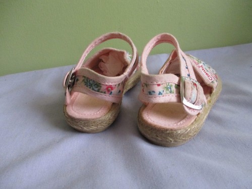 CIENTA TODDLERS SHOES SZE 4 AUS 20 EU FLORAL STUD FASTENING MADE SPAIN - Picture 3 of 7