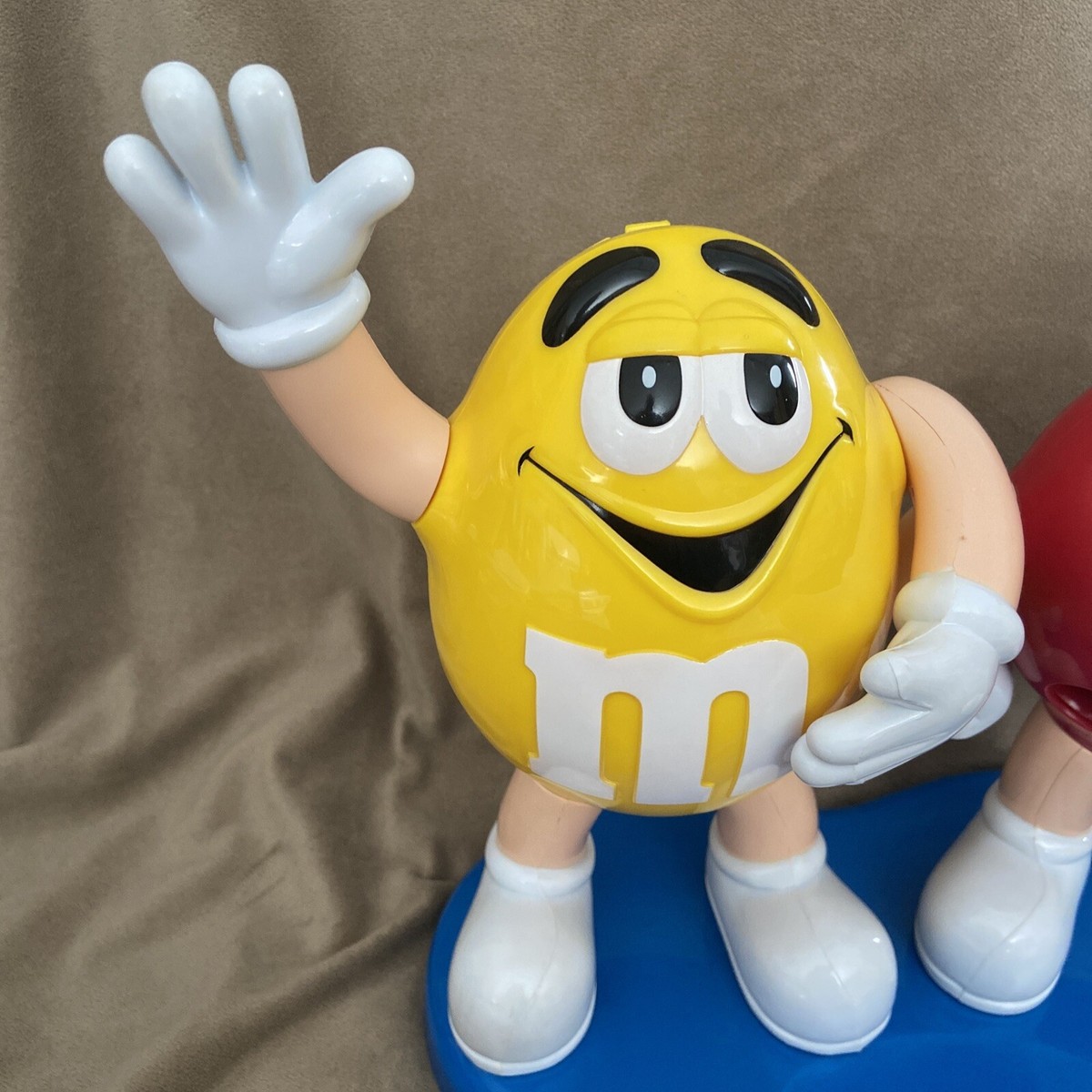 M&Ms Candy Dispenser 