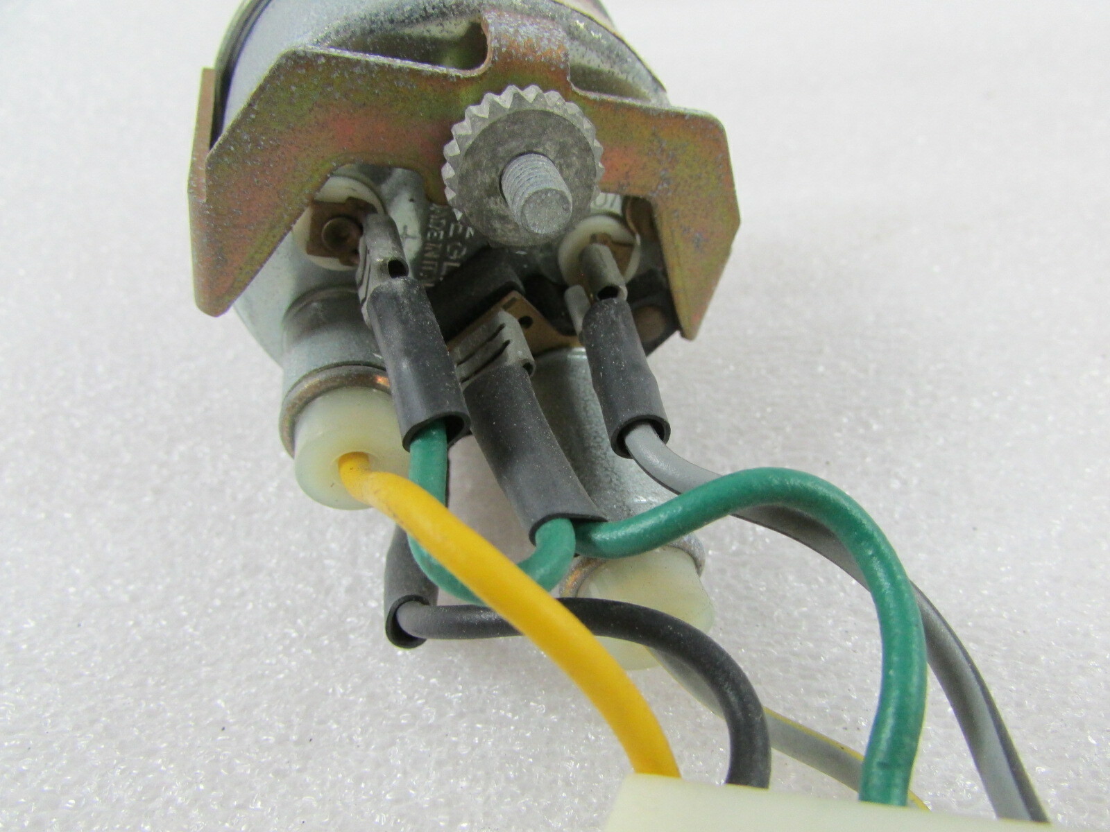 Ferrari 308, Oil Pressure Gauge, Used, P/N 60057700