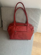 Bree Handtasche Leder rot