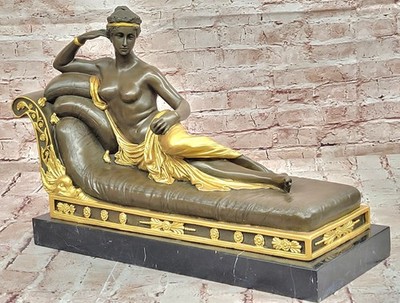A bronze reduction of Antonio Canova`s Pauline Bonaparte (Paolina Borghese), 20t