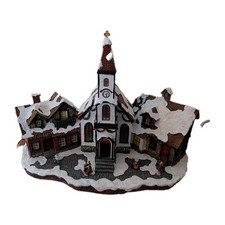 Weihnachtskirche mit Häusern & Figuren – Polyresin Beleuchtet elektr.Top Zustand