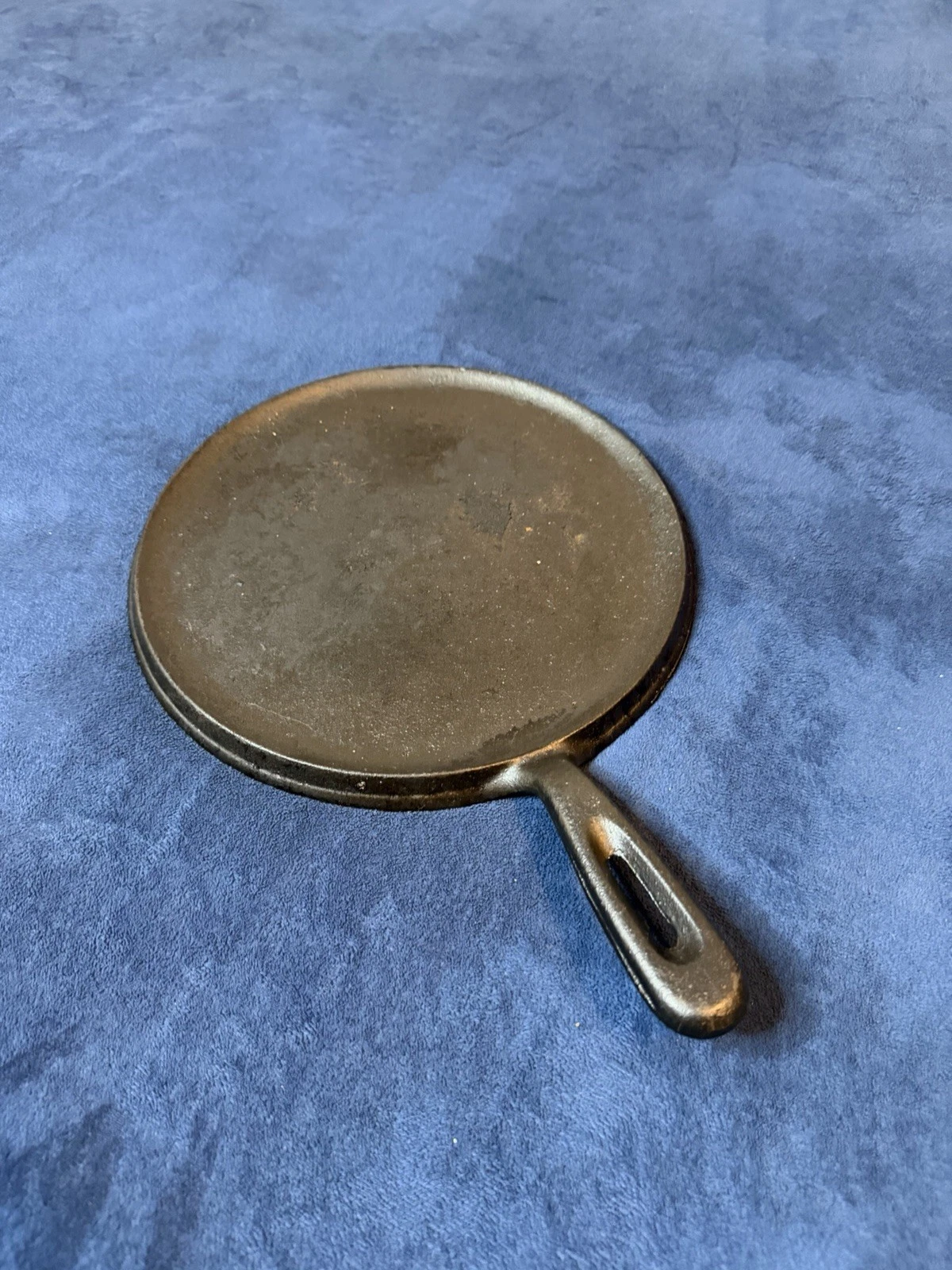 Vtg Corona Cast Iron Skillet 10” #186 Seasoned (See Photos)